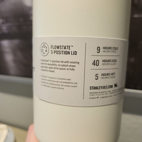 (2) NWT Stanley Cream 30 oz Flowstate Quencher H20 Tumblers - Picture 11 of 12